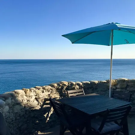 La Marina Tower With Private Sea View Terrace Apartman
